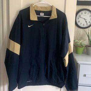 Nike quarterzip windbreaker